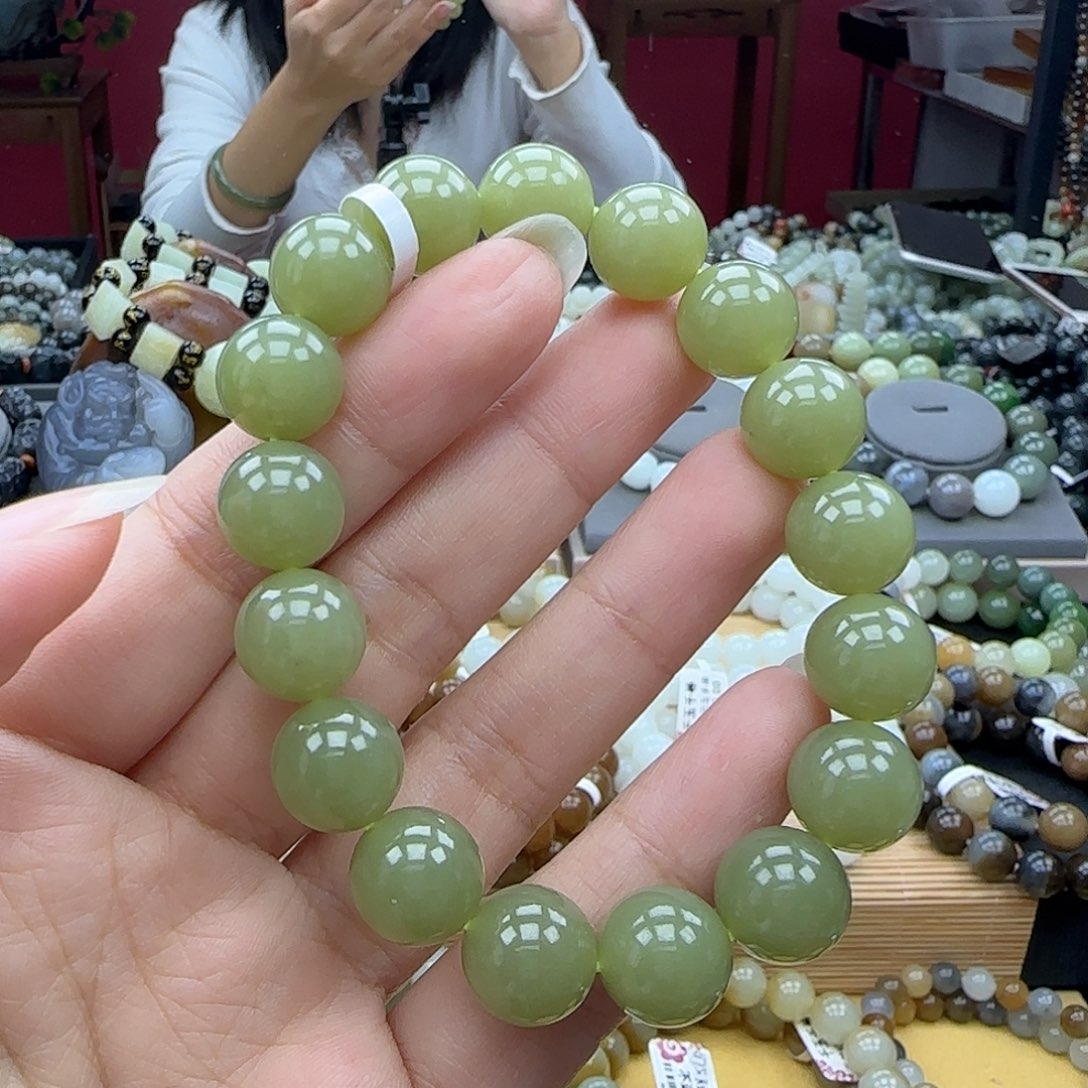 和田玉手链未镶嵌