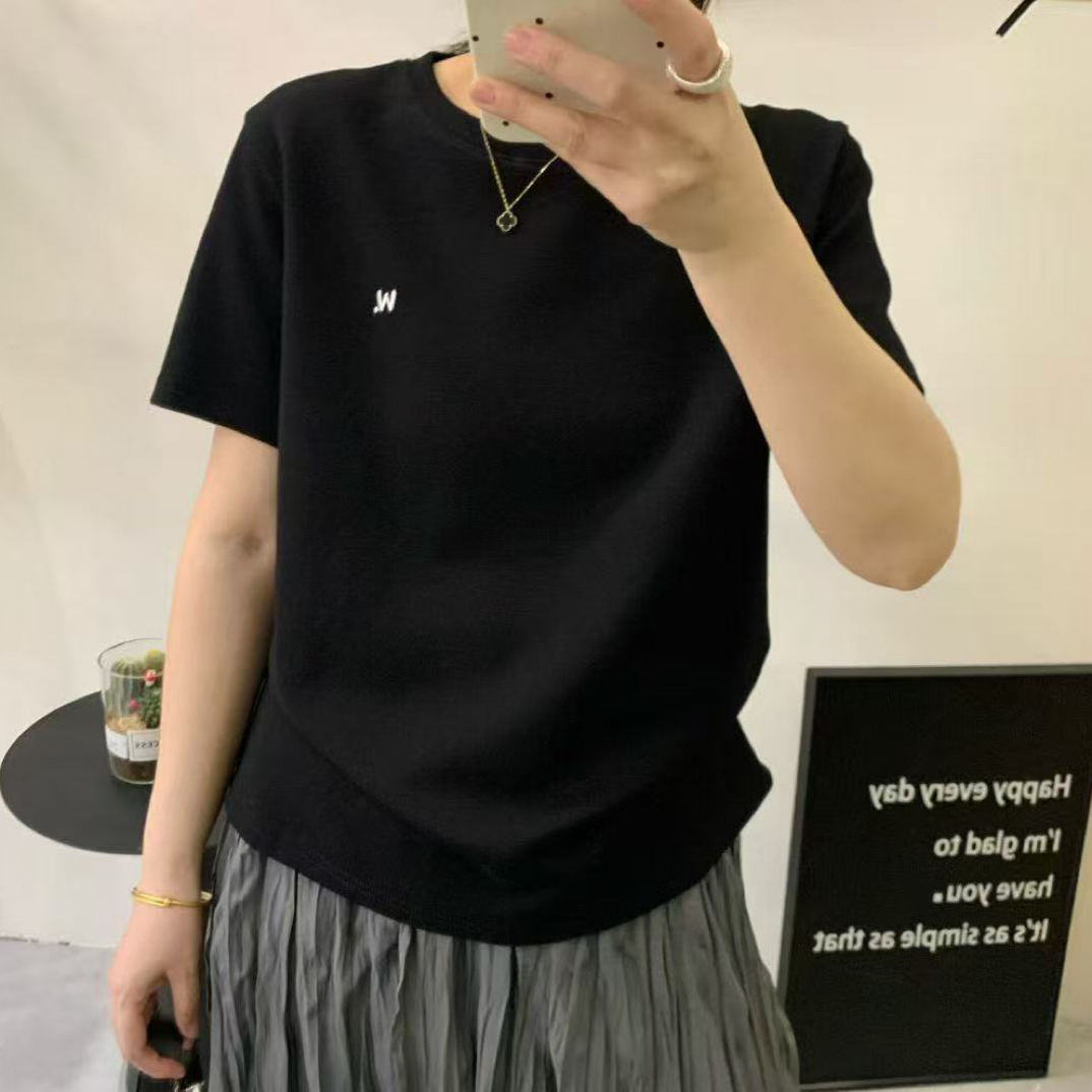 丹丹家秋季高品正肩w字母刺绣百搭棉T，90-130斤