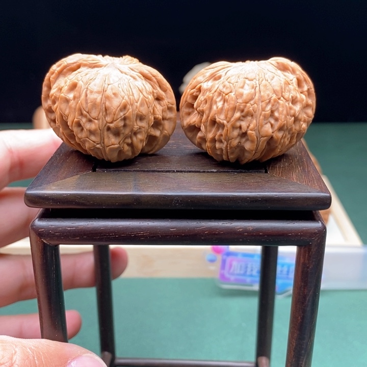 文玩核桃把件40尺全品蝙蝠磨