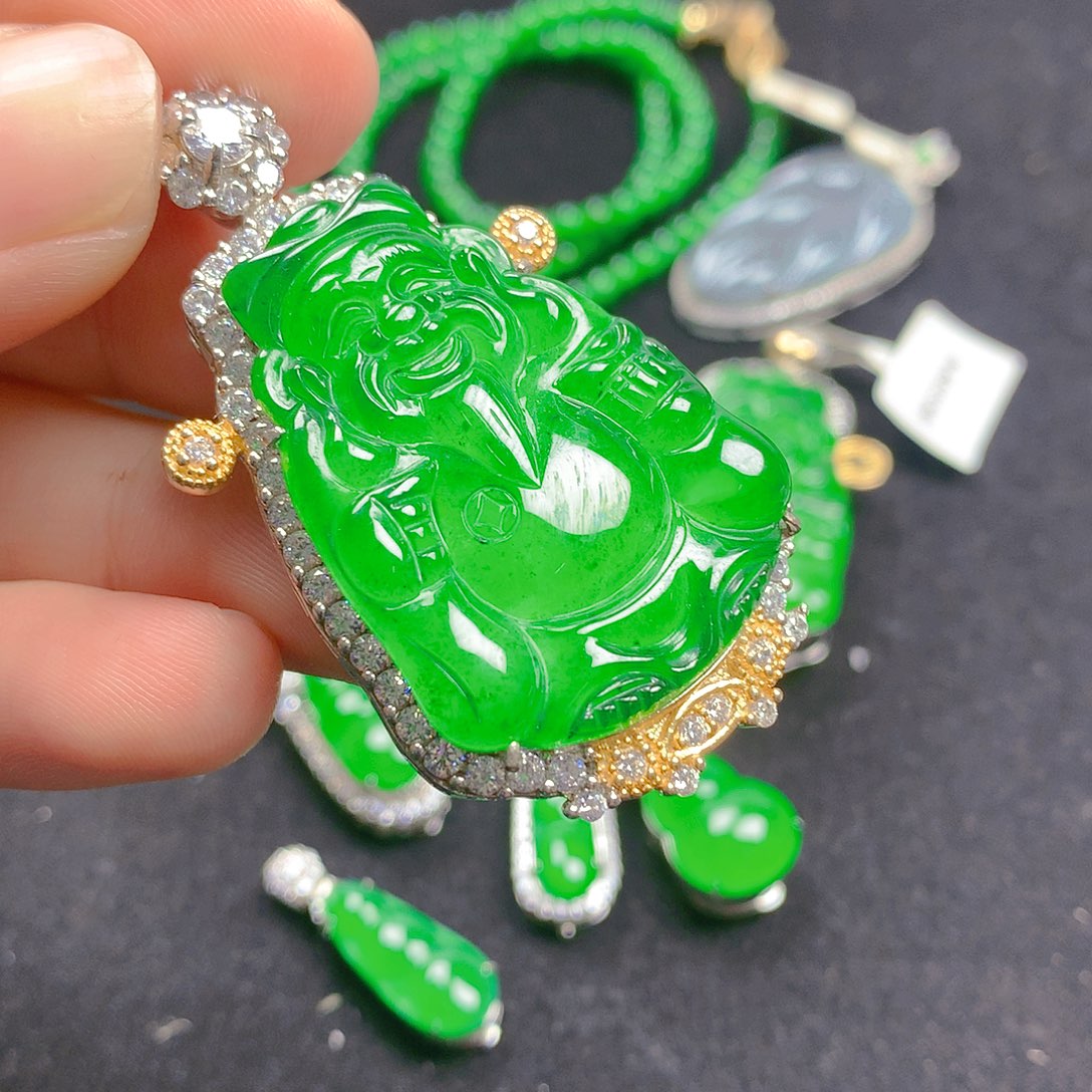 颈饰银S925镶嵌翡翠翡翠