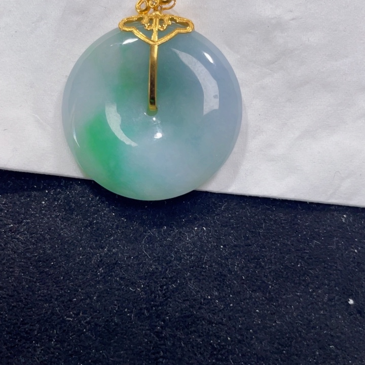 吊坠(不含链)18K金镶嵌翡翠