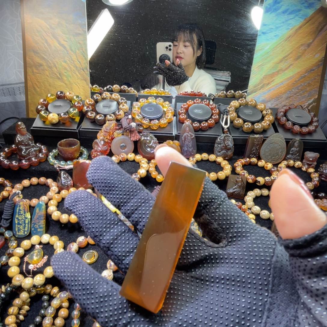 琥珀手链未镶嵌印章