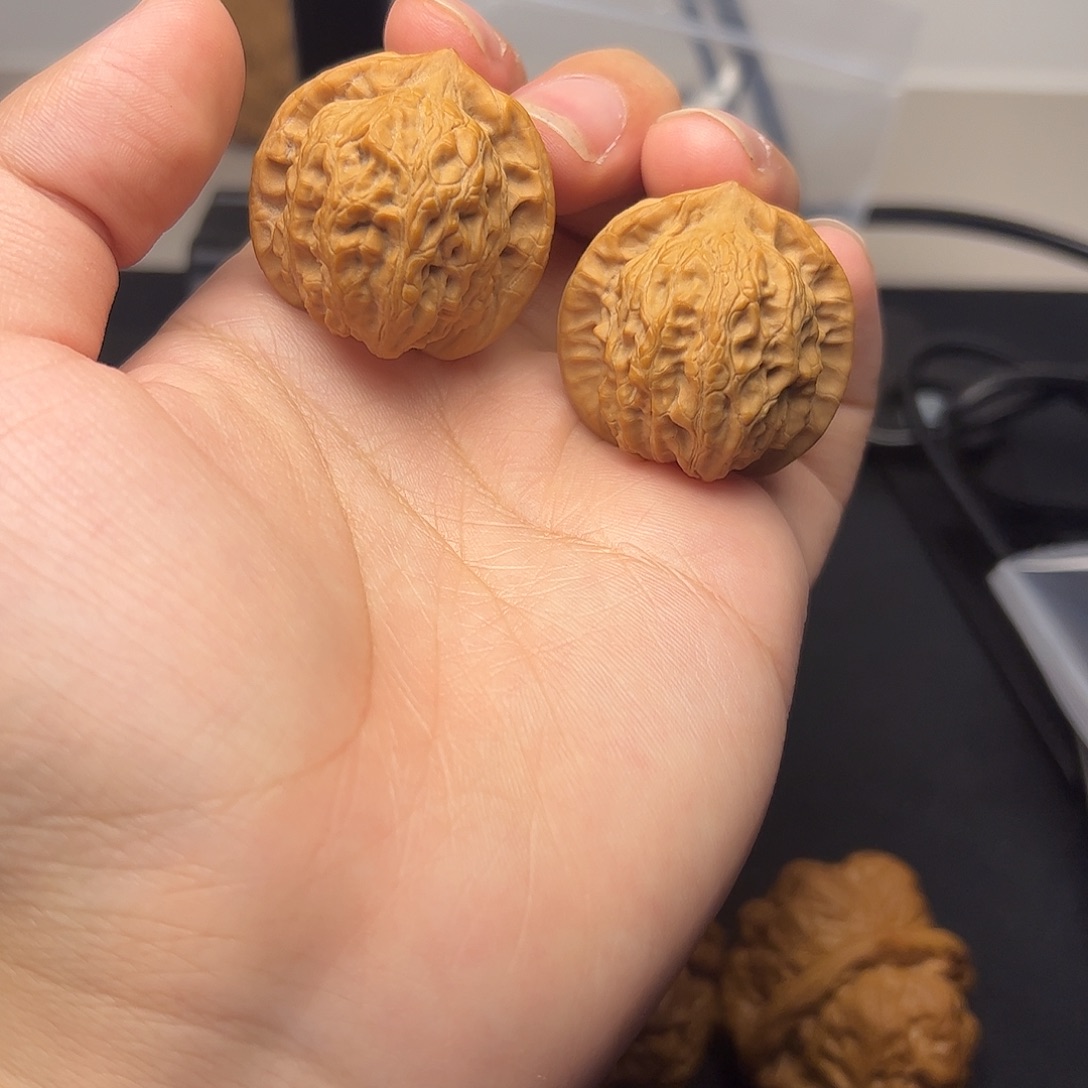 文玩核桃把件手捻