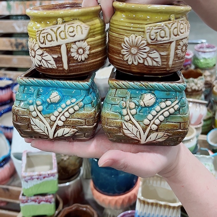 有孔，凑单福利满10元发货陶瓷多肉花盆！