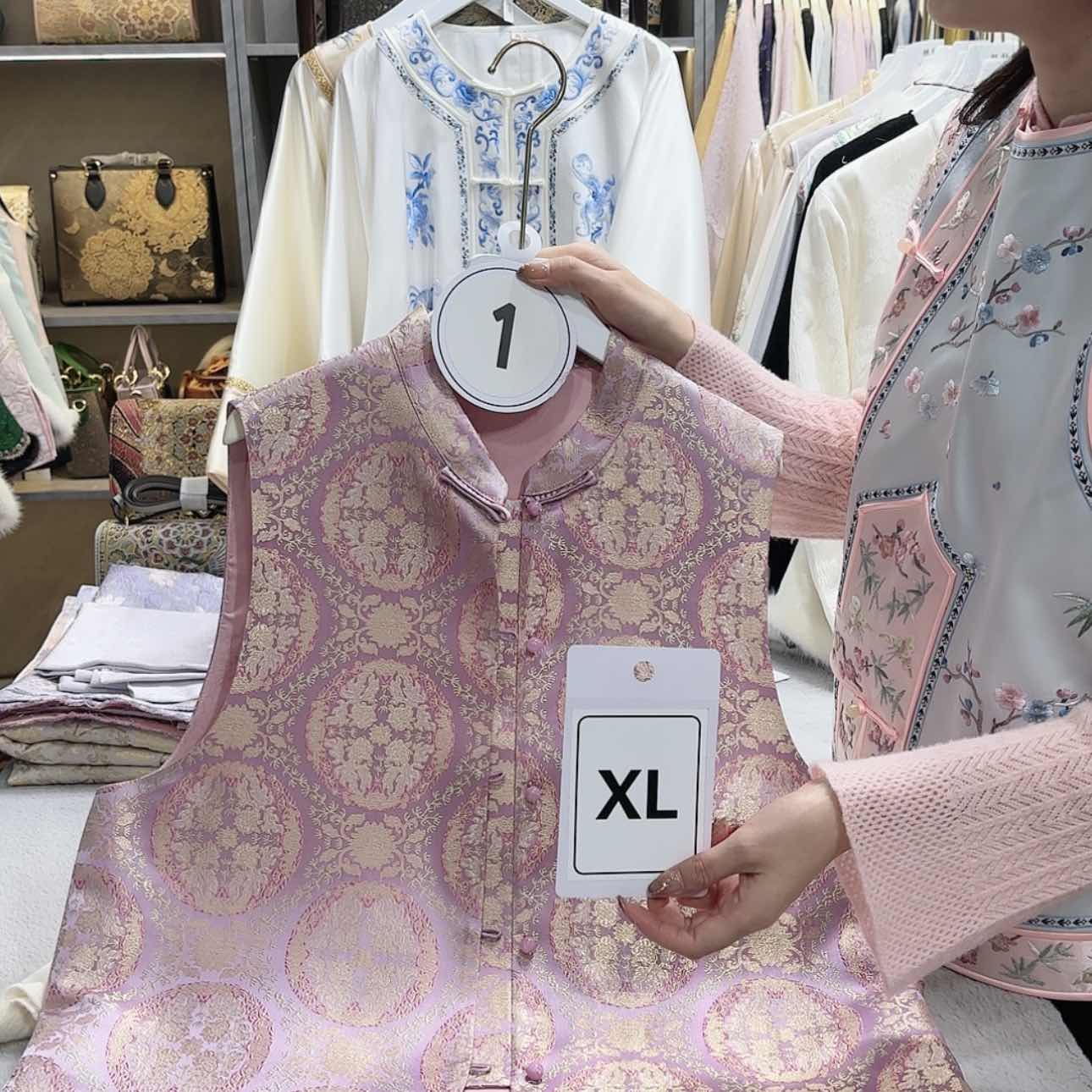 【闪购商品】织绣清**月f h h f h h f f