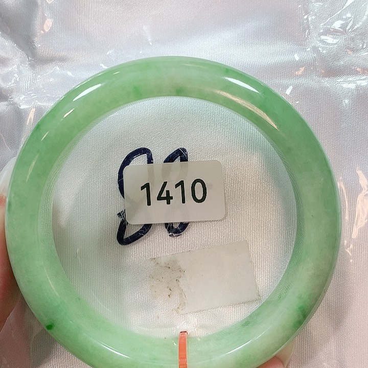 翡翠手镯未镶嵌天然翡翠手镯58