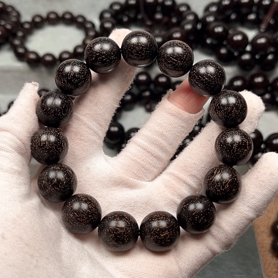 檀香紫檀（小叶紫檀）请***王