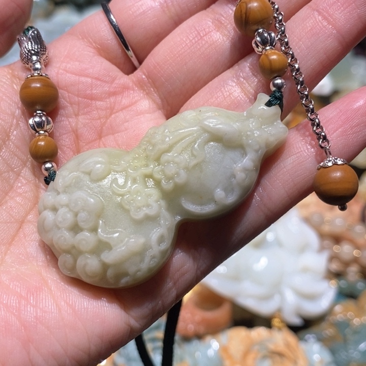 岫玉毛衣链未镶嵌