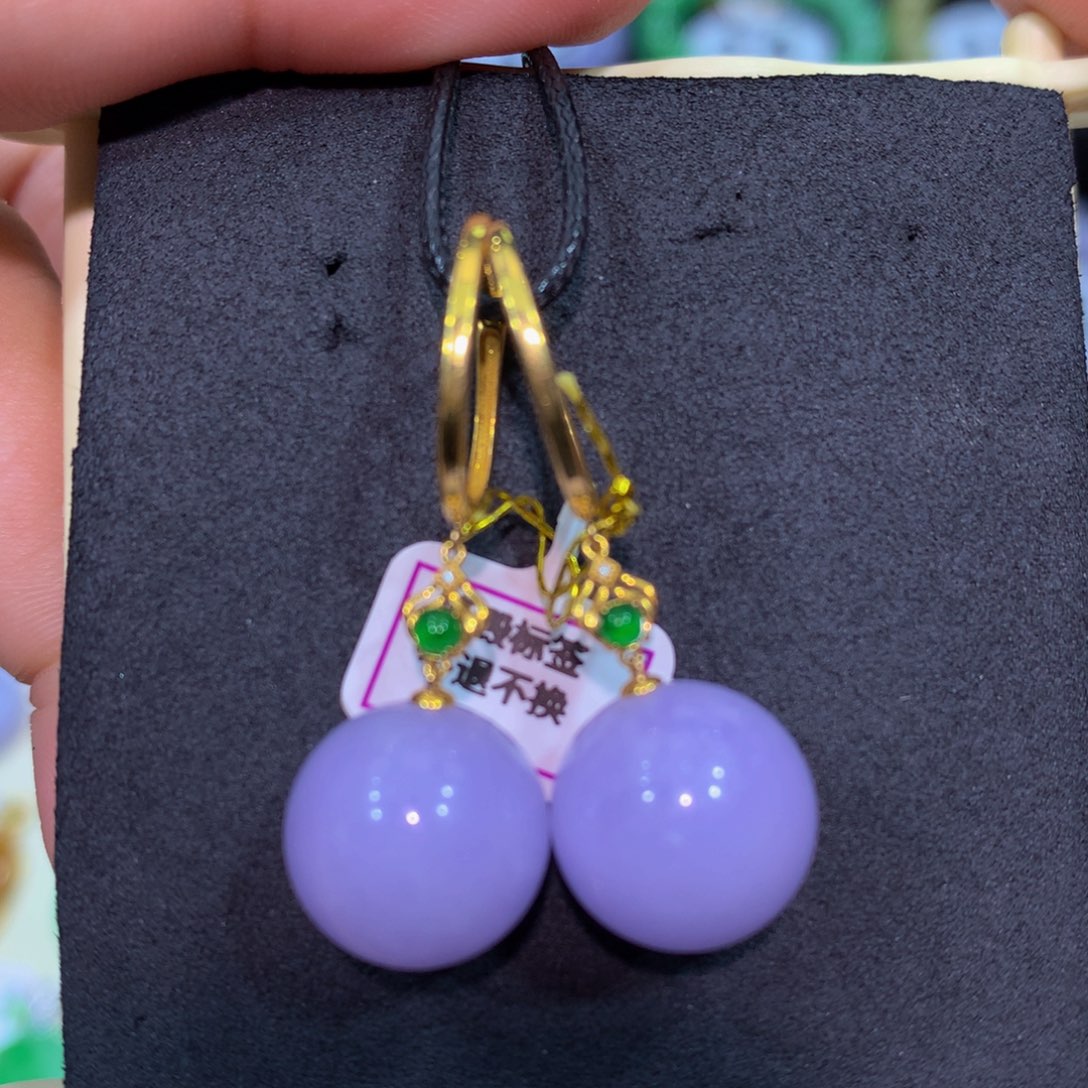 翡翠18K金镶嵌颈饰翡翠