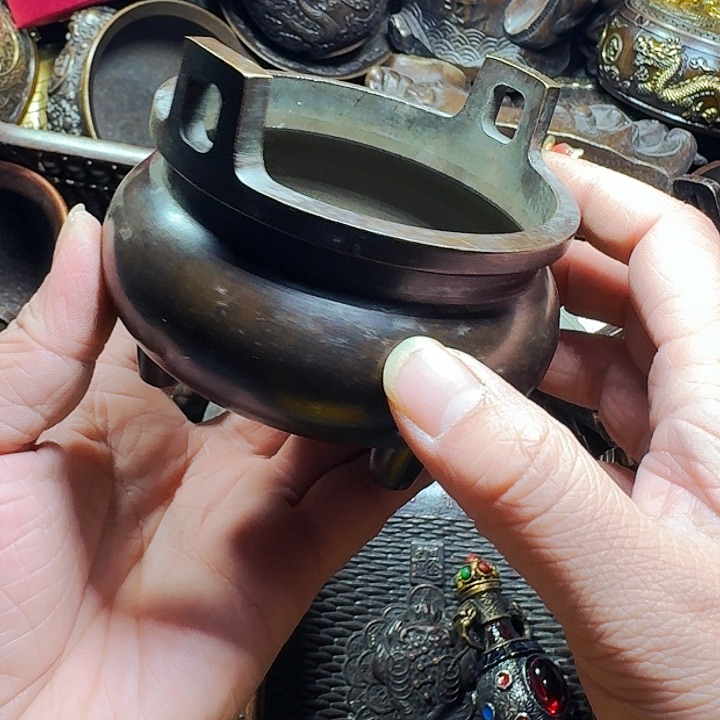 铜器摆件收收藏藏