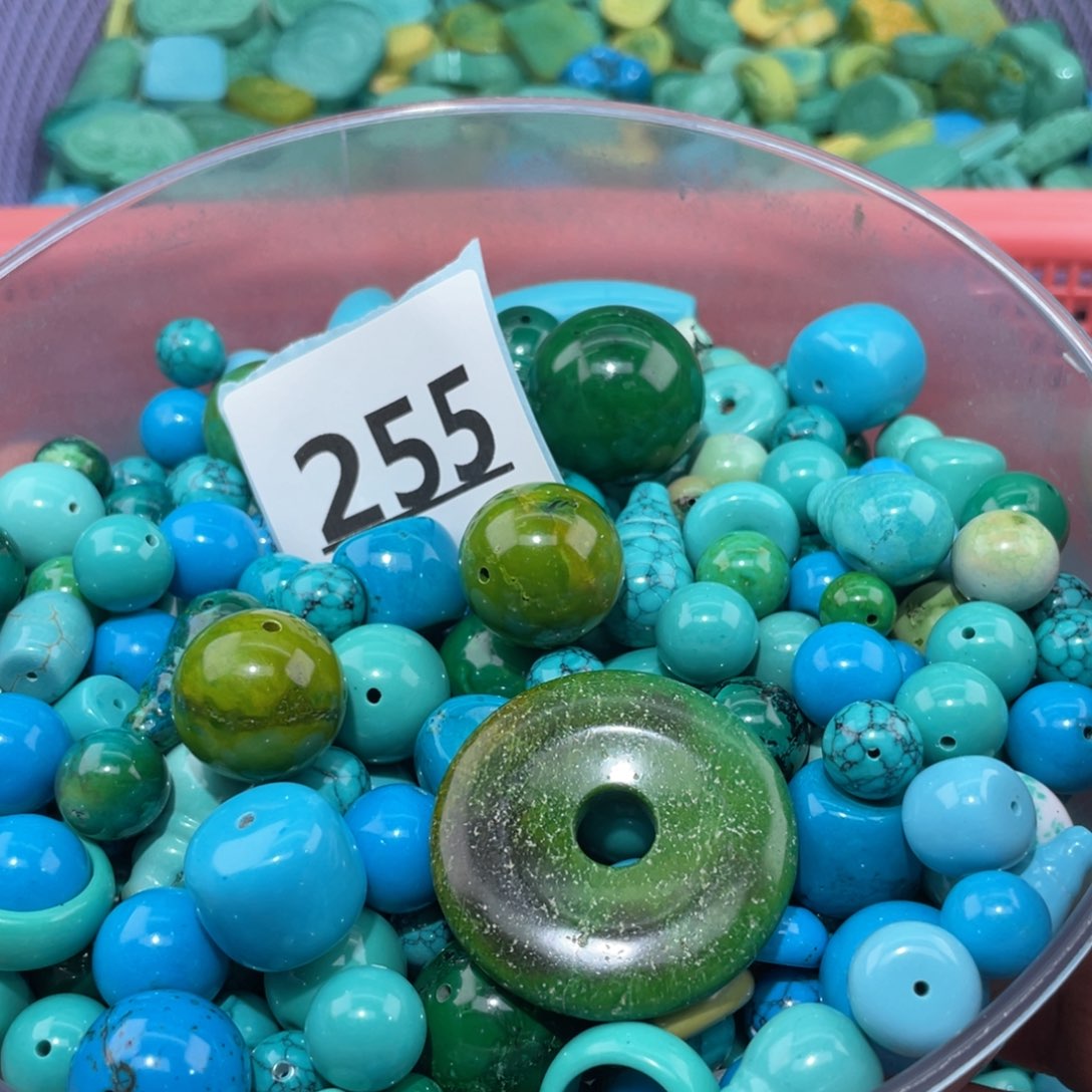 未镶嵌菱锰矿珠宝半成品