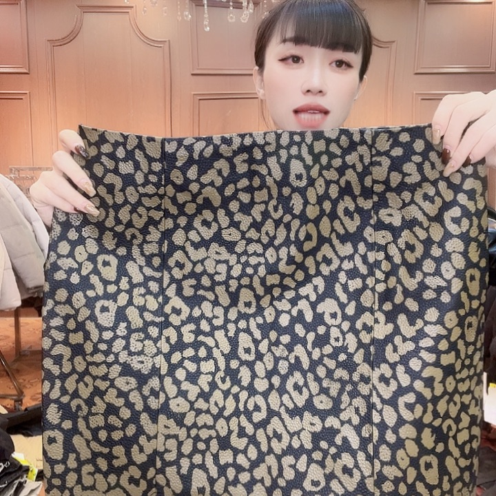 130……140斤皮短裙