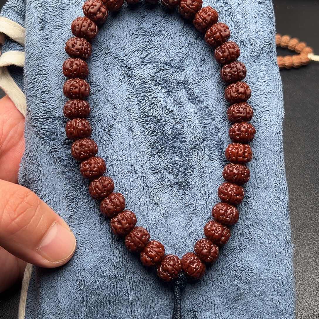 金刚菩提吊坠老树王