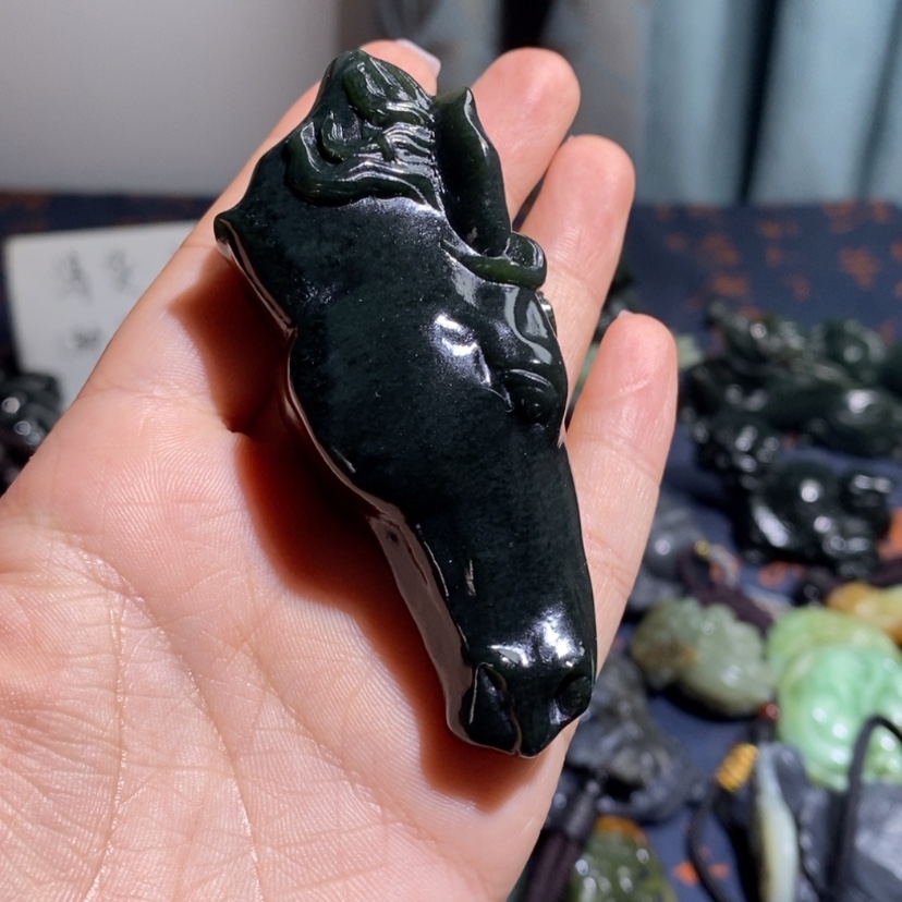 【闪购商品】未镶嵌和田玉把件彪*