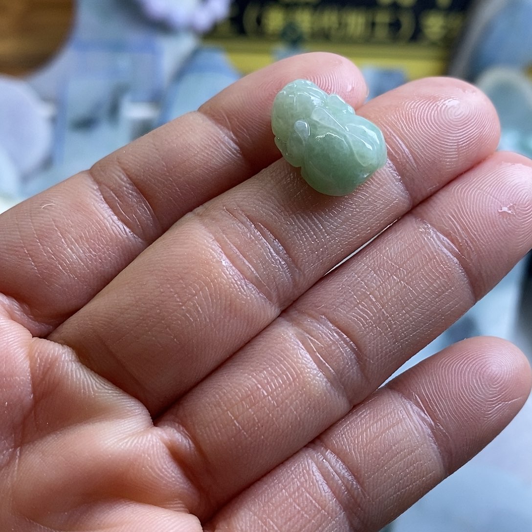 翡翠裸石纯天然翡翠
