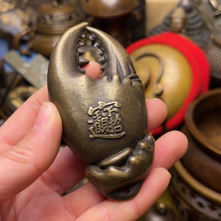 精美铜器批发档口