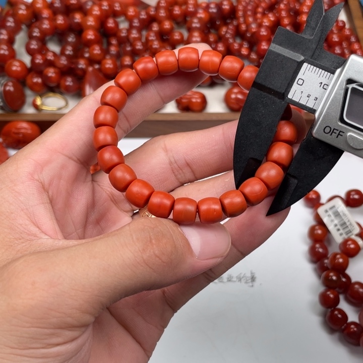 南红玛瑙未镶嵌手链
