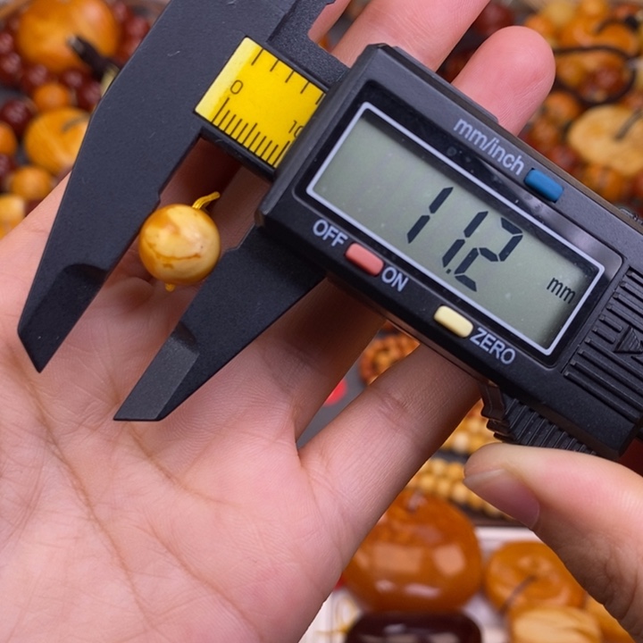 蜜蜡未镶嵌裸石蜜蜡X