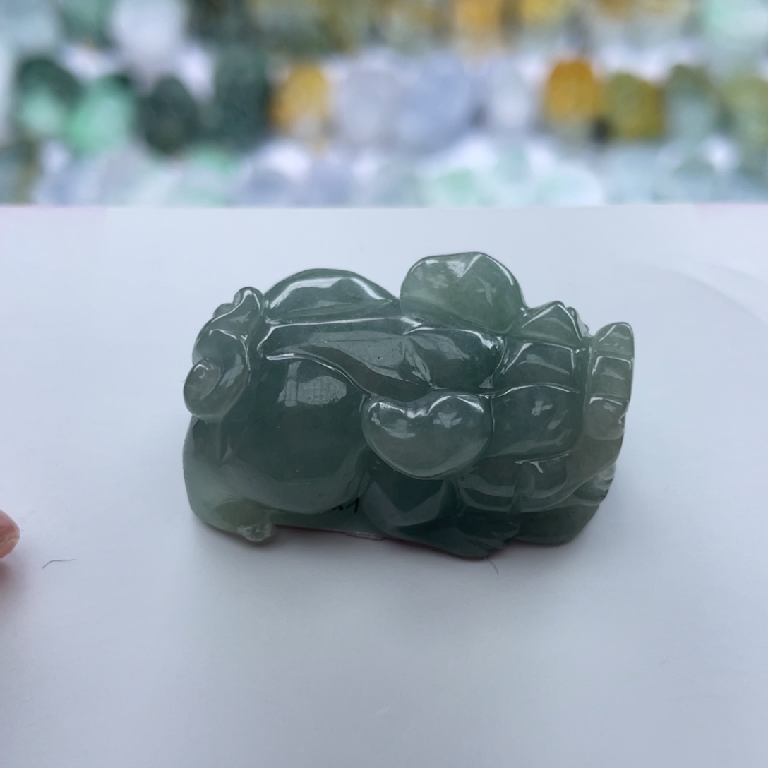 翡翠颈饰未镶嵌貔貅