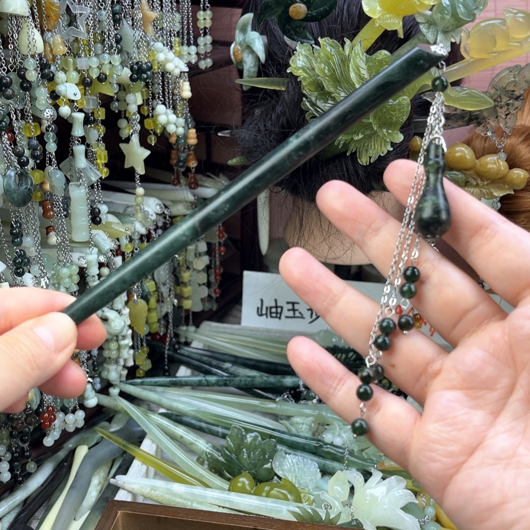 蛇纹石玉发饰未镶嵌默认微瑕岫玉发簪