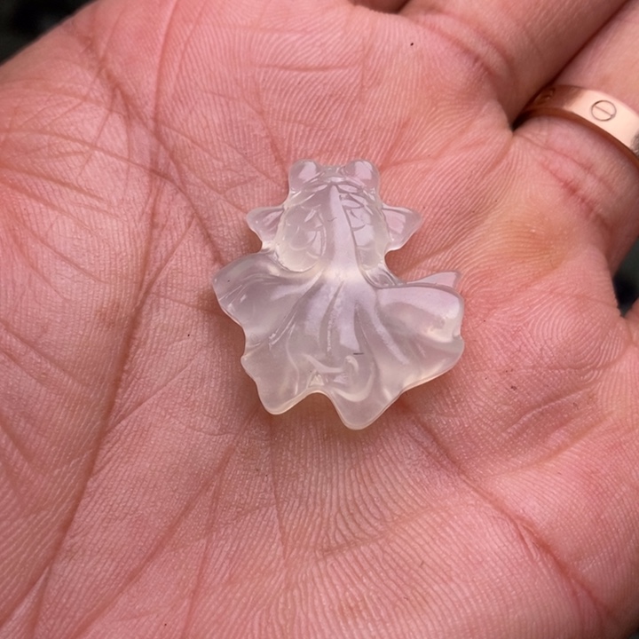 蛇纹石玉颈饰合金106