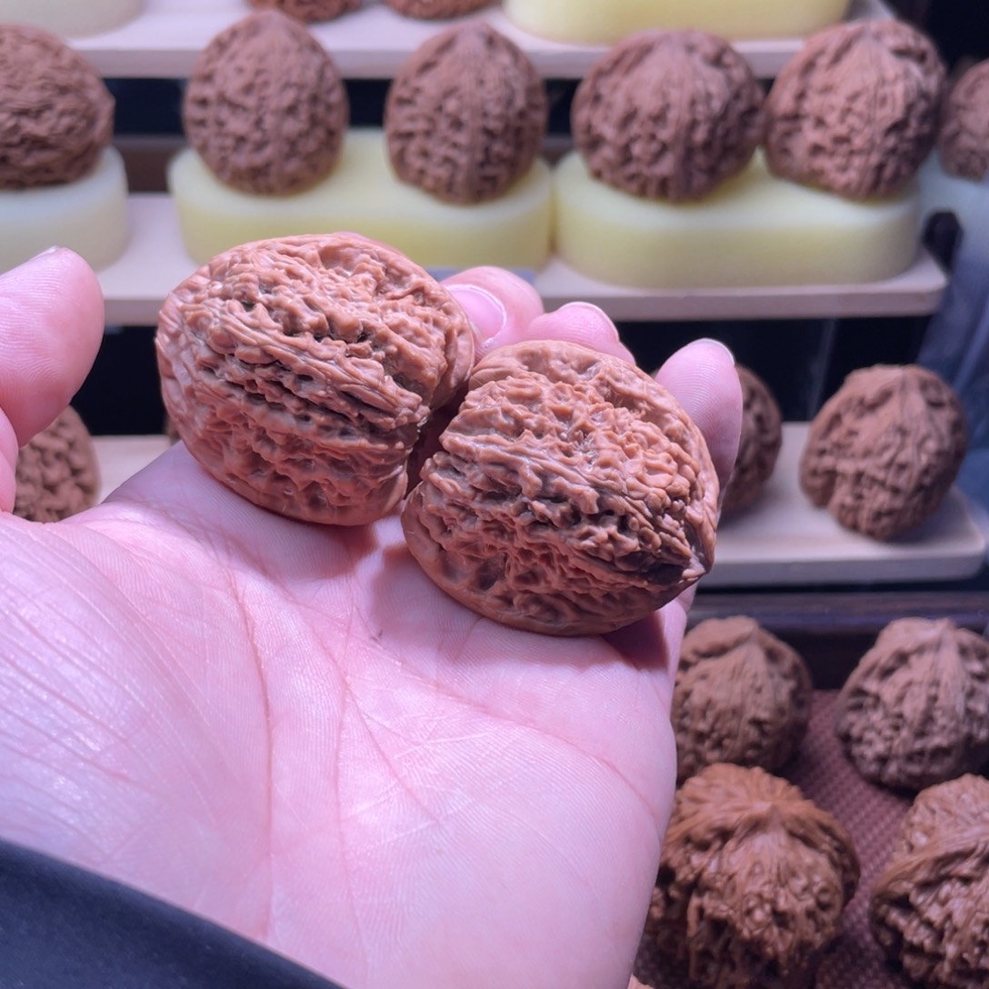 把件文玩核桃三角南疆