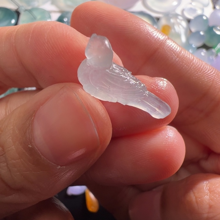 定制翡翠未镶嵌喜鹊