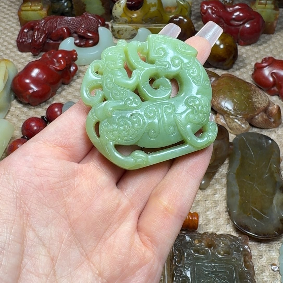 白玉菩提吊坠挂件