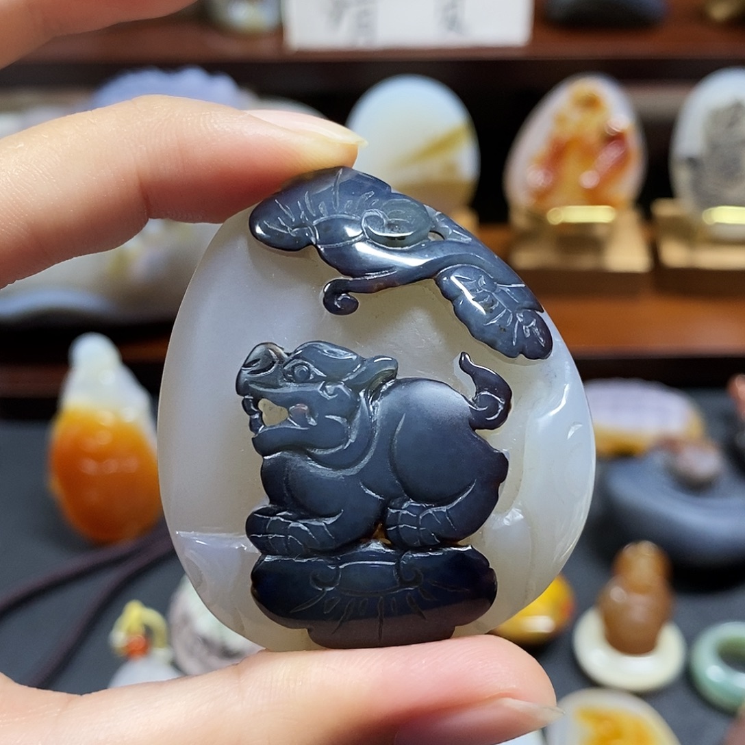 玛瑙/玉髓未镶嵌颈饰