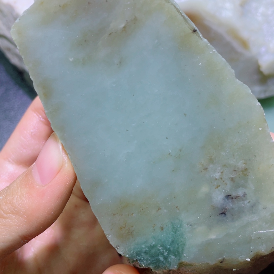 和田玉未镶嵌珠宝半成品