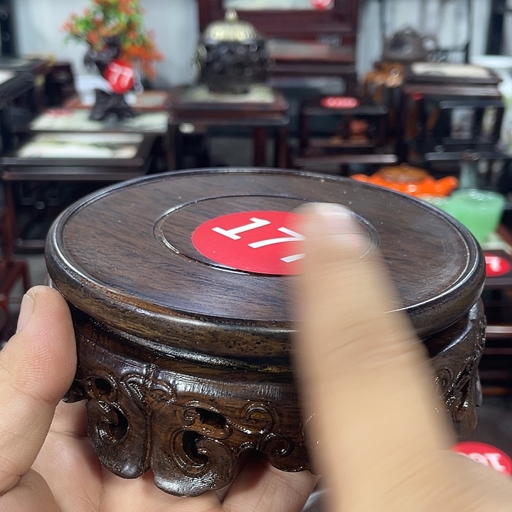 香榧木红木底座工艺品12