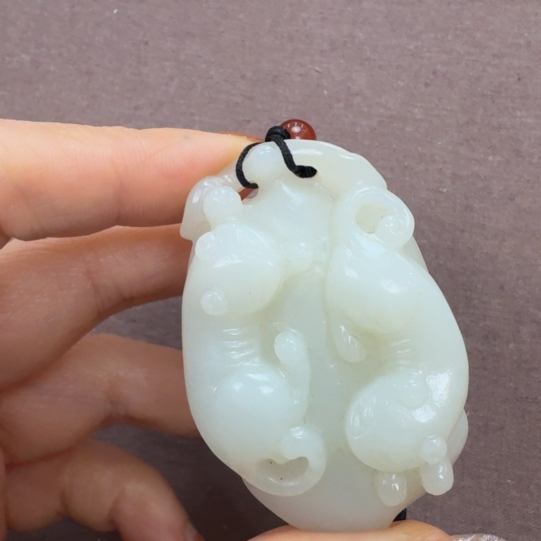 未镶嵌和田玉挂件