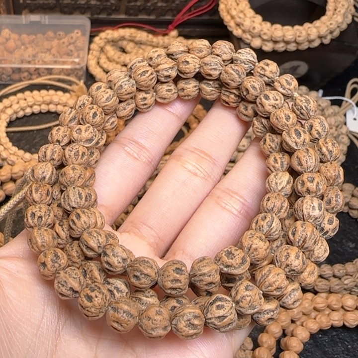 柏香籽/百香籽吊坠剑**面