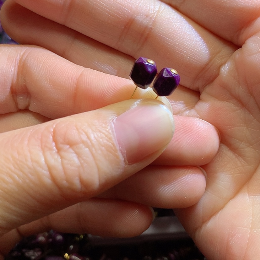 【闪购商品】苏纪石（舒俱来）耳钉18K金镶嵌夏****8