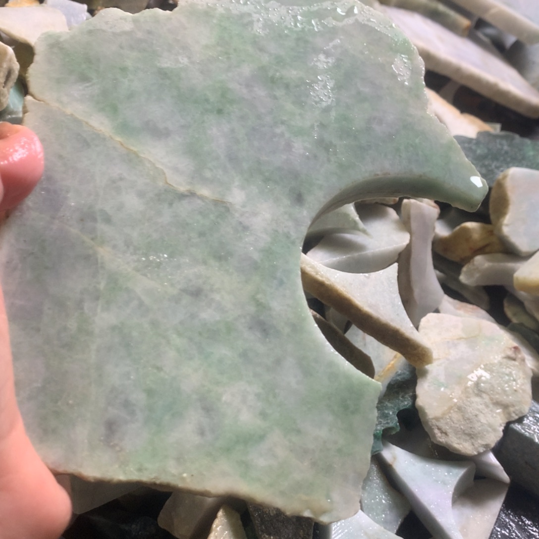 翡翠颈饰未镶嵌缅甸翡翠