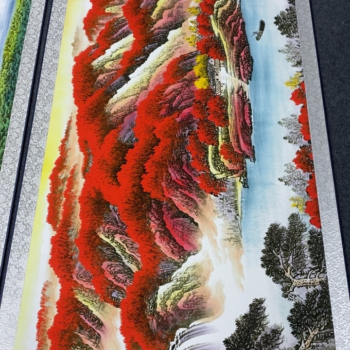 横款Ghvdtujvddyjbcd