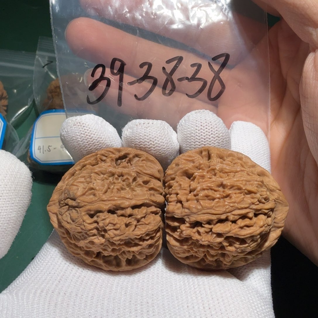 阿***商吊坠文玩核桃南疆8