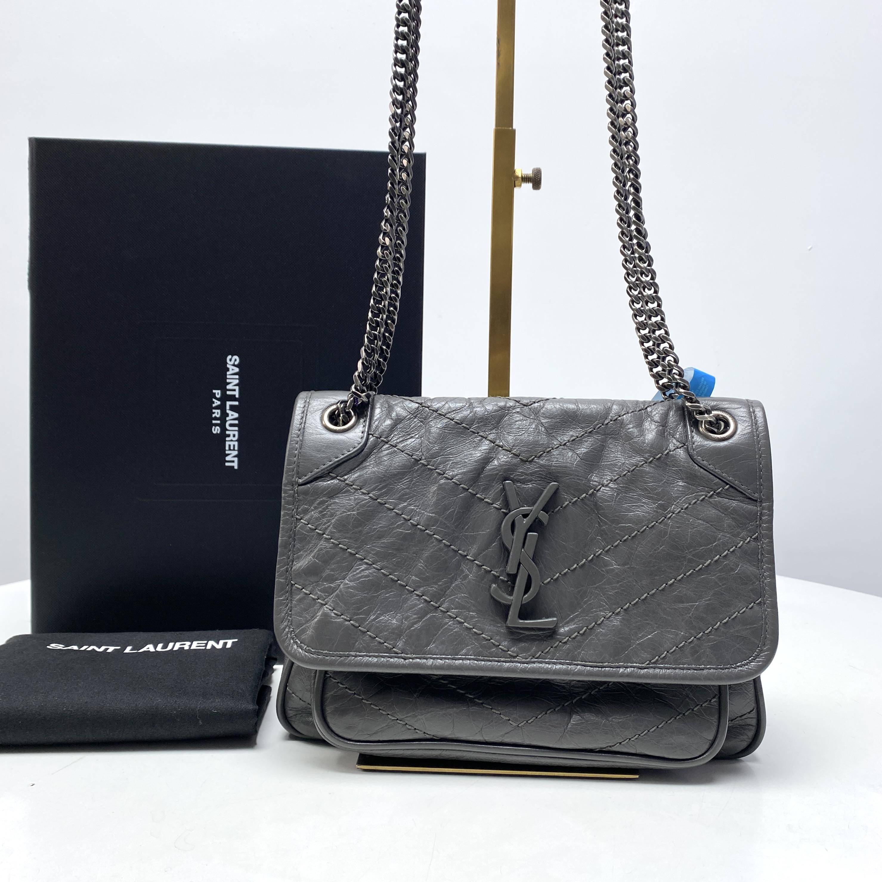 胖虎安安/圣罗兰/95新/公价0/箱包/斜挎包/312502120091