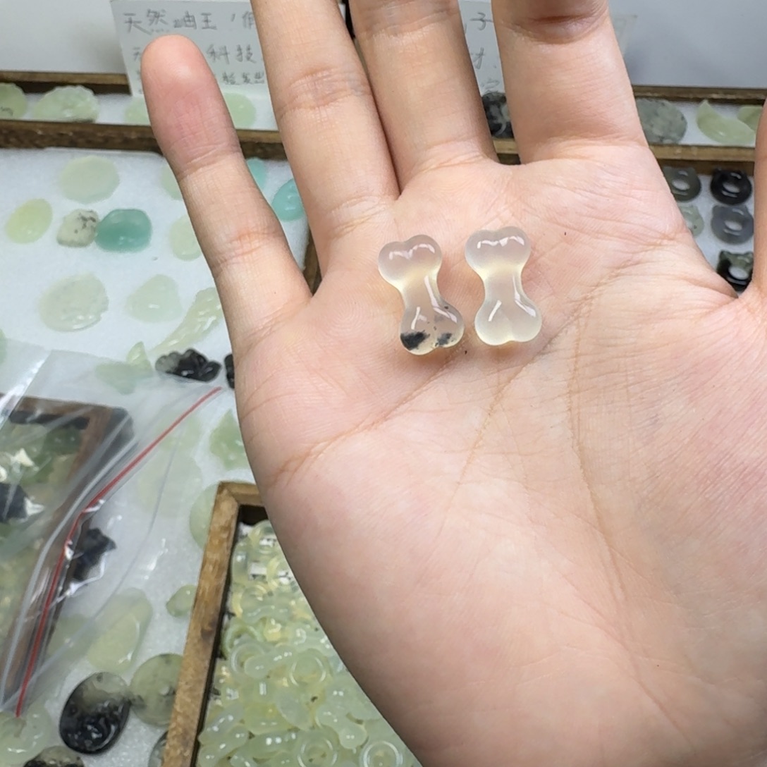 小***堡蛇纹石玉未镶嵌直播间选