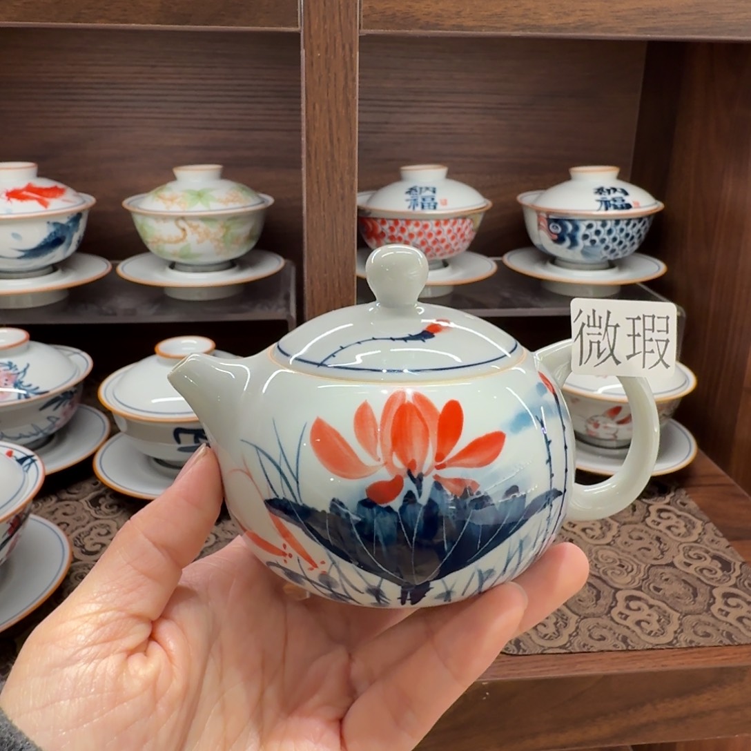 釉下手绘茶具微瑕