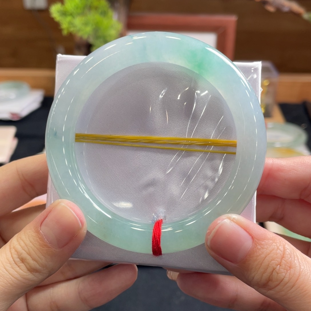 翡翠手镯未镶嵌56 圆条