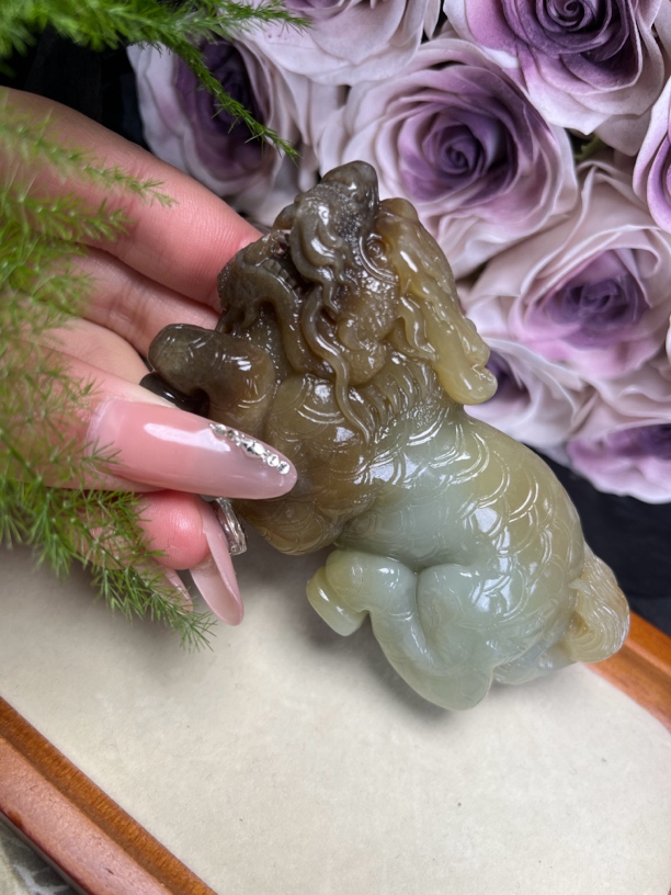 和田玉麒麟把件摆件