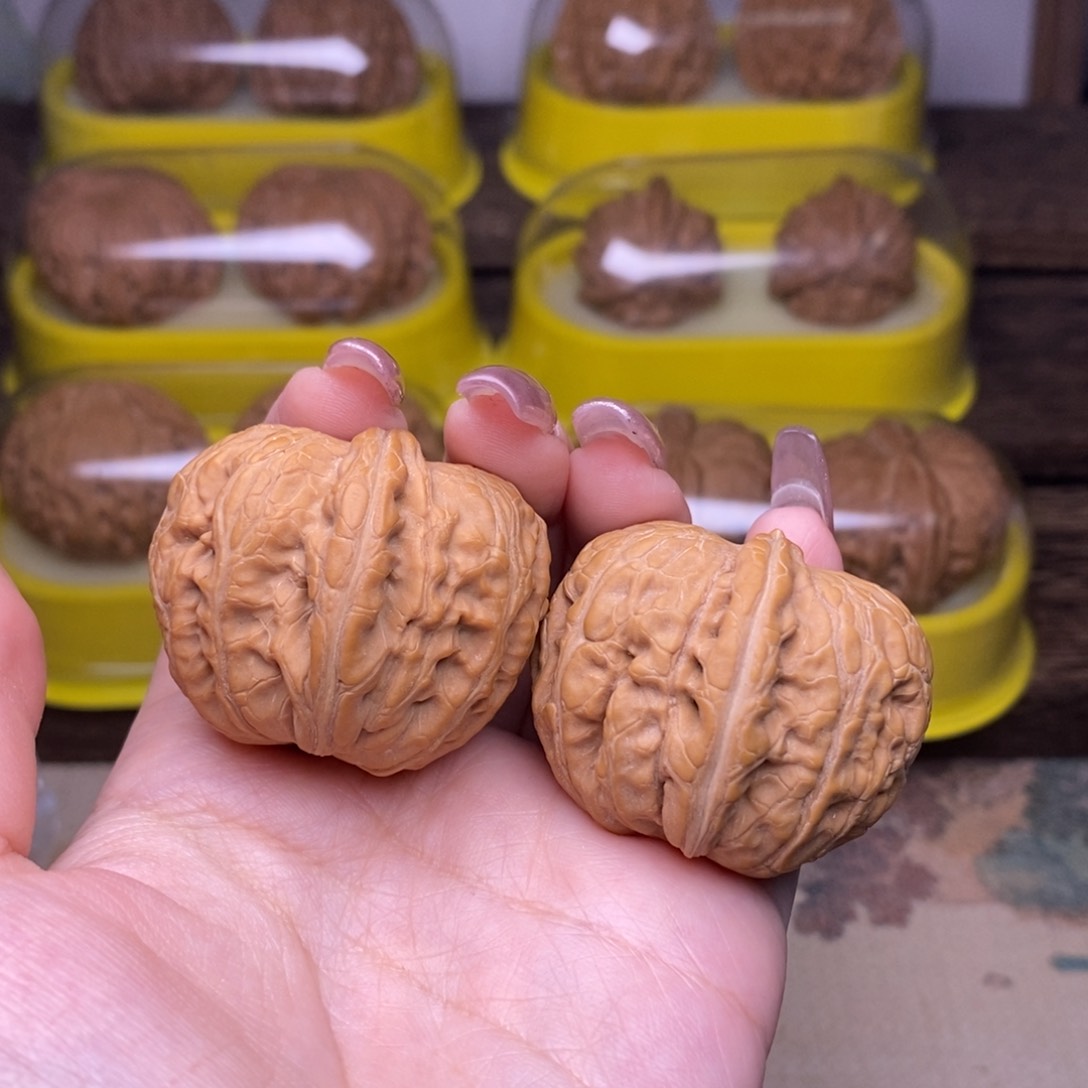 文玩核桃把件全品39尺无药平谷元宝