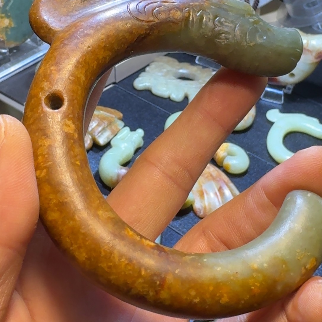 爱***间玉玉摆件c龙龙器型