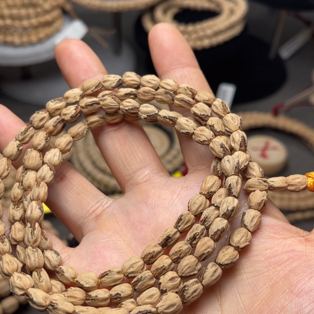 柏香籽/百香籽手串M****m