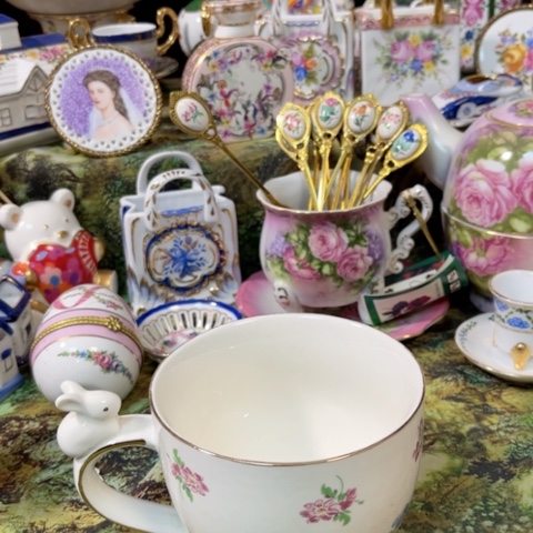 碟鹿与海陶瓷家居生活馆1个