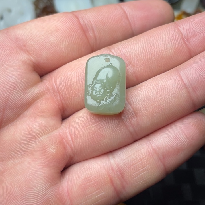 和田玉未镶嵌颈饰