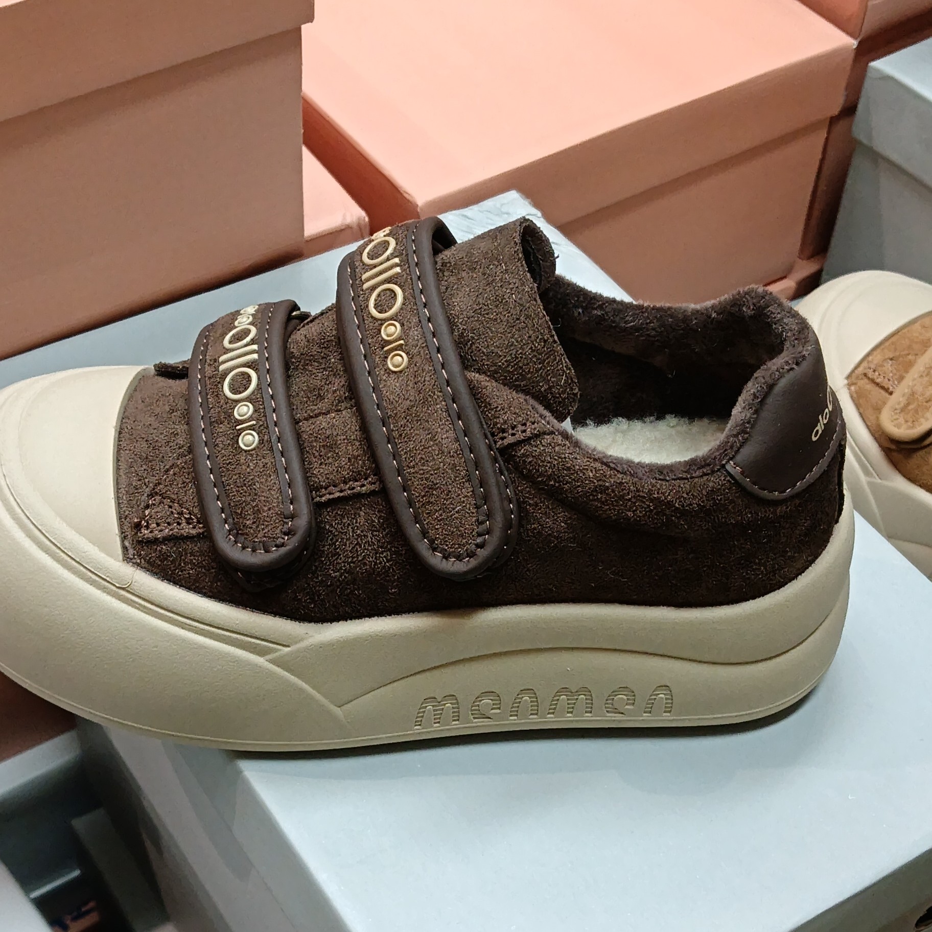 9881新款厚底加绒百搭女款休闲运动板鞋