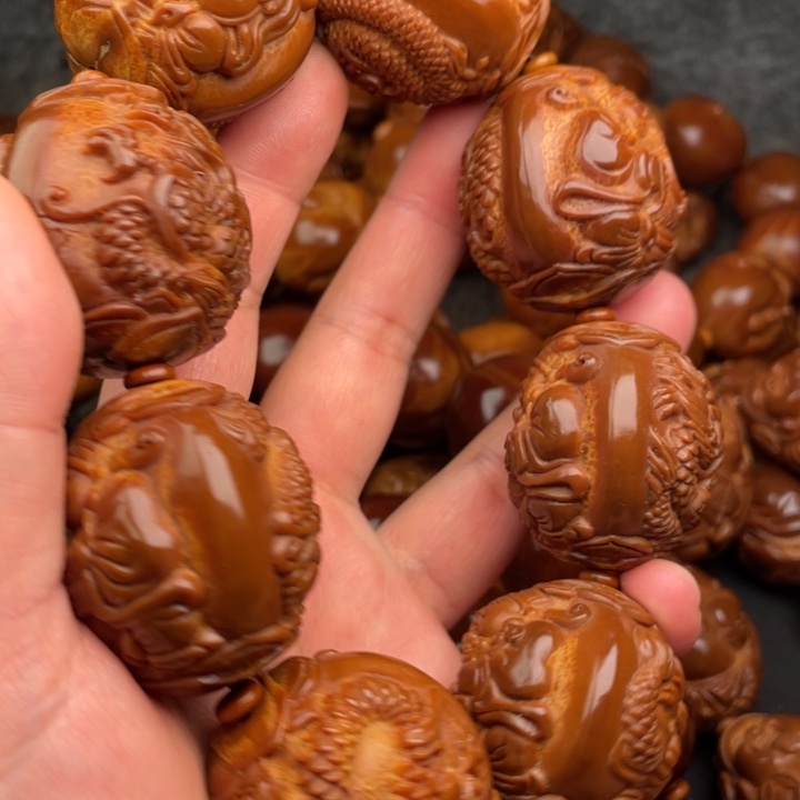 何***生橄榄核吊坠橄榄核