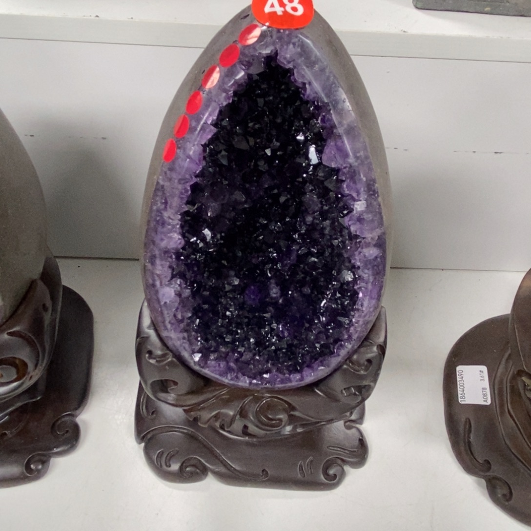 未镶嵌水晶大型摆件（非配饰）